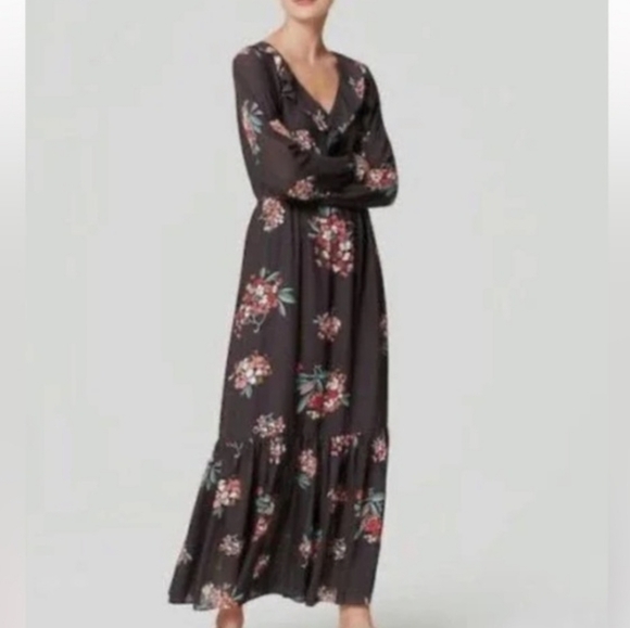 LOFT Dresses & Skirts - LOFT | Tiered Hydrangea Maxi Long Sleeve Dress